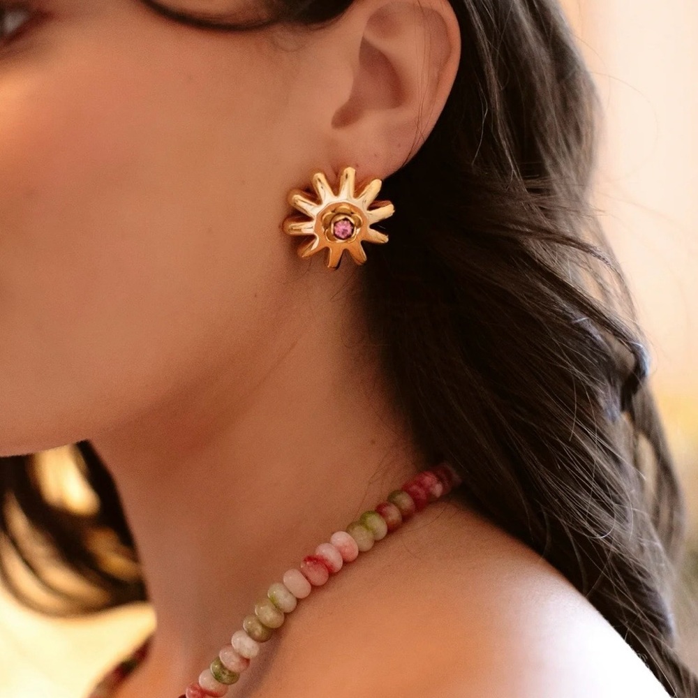 Brinker + Eliza Ray Earrings in 24K Gold-Plate & Swarovski Crystal Center. New!